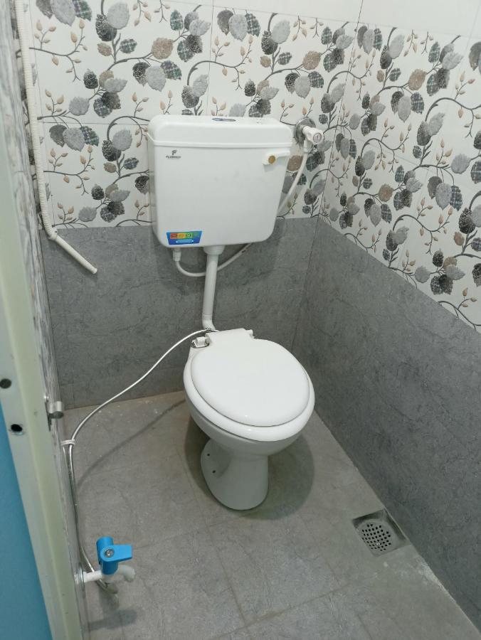 אויאיין Baba Guest House מראה חיצוני תמונה