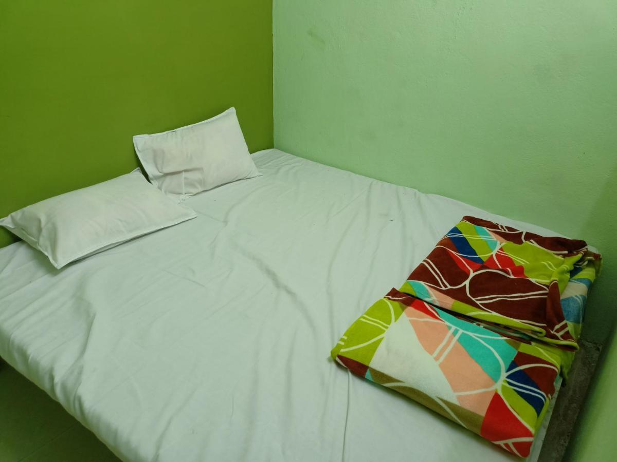 אויאיין Baba Guest House מראה חיצוני תמונה